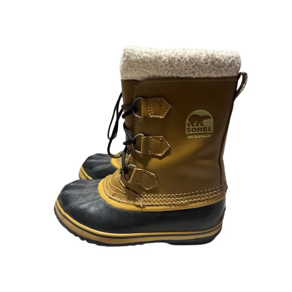 Sorel Caribou Snow Boots Insulated Waterproof Winter Tan Blaack Youth Size 2 - Picture 4 of 8